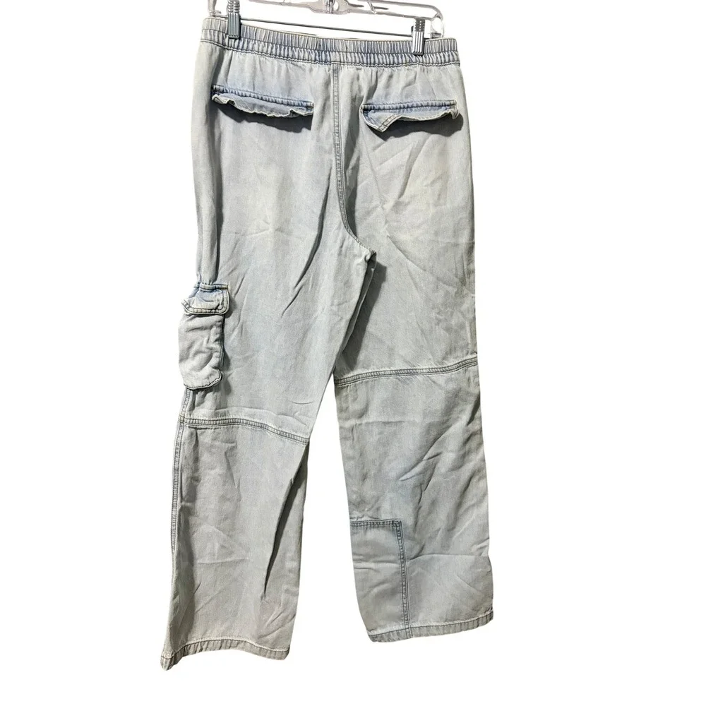 Love‎ Fire Light Wash Cargo Jeans Wide Leg Elastic Back Waistband Blue Size 11